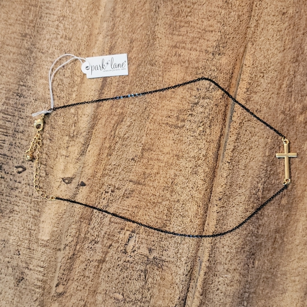 NWT Park Lane cross necklace
